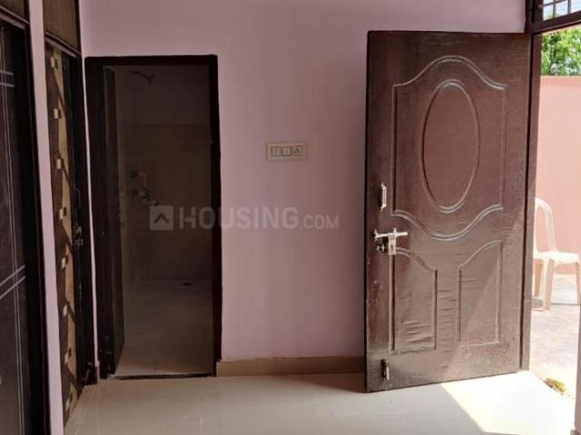 2 BHK Independent House in Sector 112 for resale Noida. The reference number is 17917986