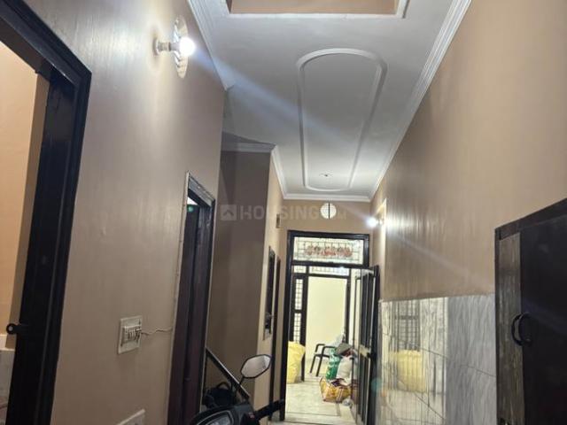 2 BHK Independent House in Sector 11 for rent Gurgaon. The reference number is 20377120