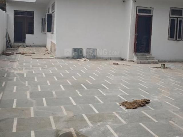 2 BHK Independent House in Sector 122 for rent Noida. The reference number is 20046771