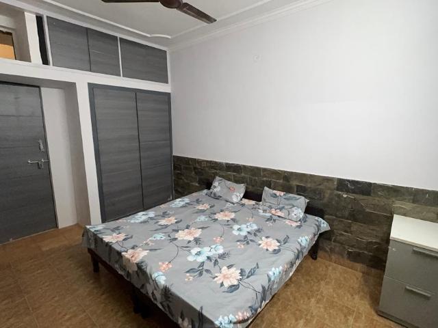 2 BHK Independent House in Sector 19 for rent Noida. The reference number is 20802604