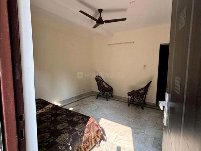 2 BHK Independent House in Sector 20 for rent Noida. The reference number is 20688335