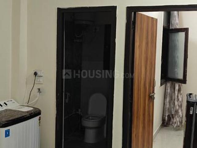 2 BHK Independent House in Sector 20 for rent Noida. The reference number is 20213645