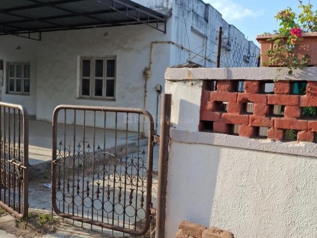 2 BHK Independent House in Sector 21 for resale Gandhinagar. The reference number is 20539377