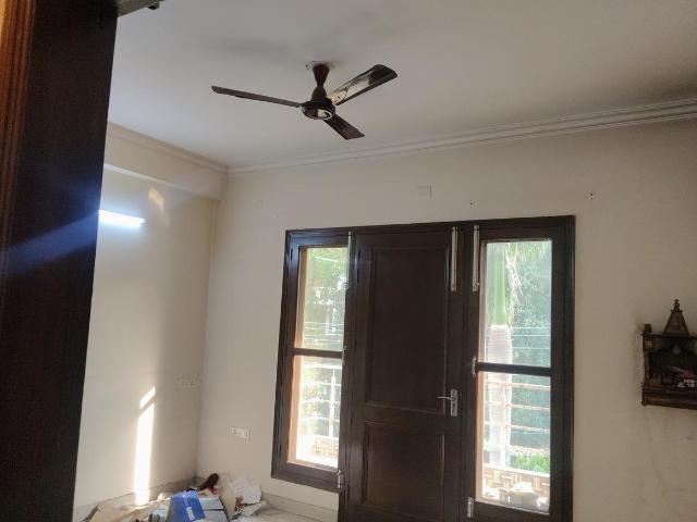 2 BHK Independent House in Sector 23 for rent Gurgaon. The reference number is 20078807