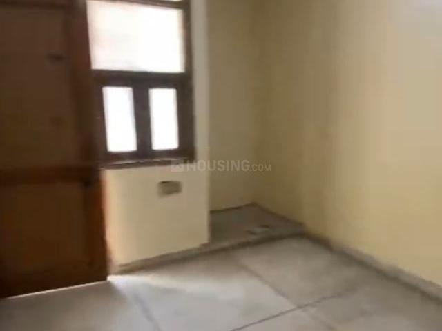 2 BHK Independent House in Sector 24 Rohini for rent New Delhi. The reference number is 19918970