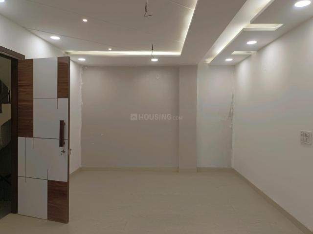 2 BHK Independent House in Vishnu Garden for resale New Delhi. The reference number is 20209145