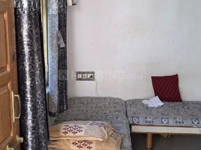 2 BHK Independent House in Sector 26 for rent Gandhinagar. The reference number is 17018374