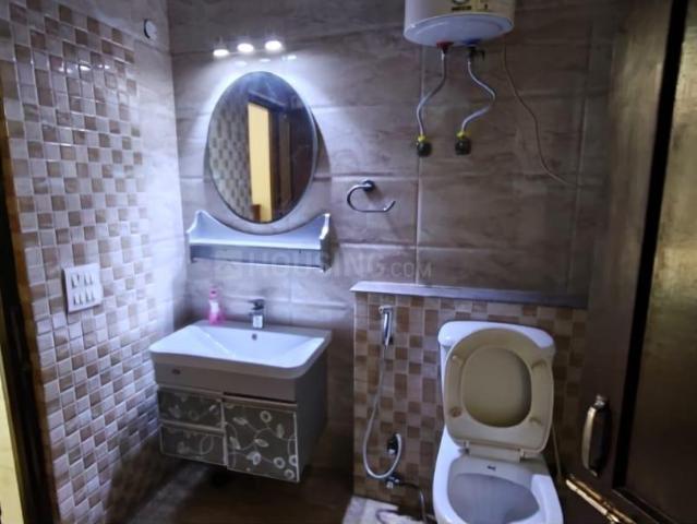 2 BHK Independent House in Sector 26 for rent Noida. The reference number is 20218195
