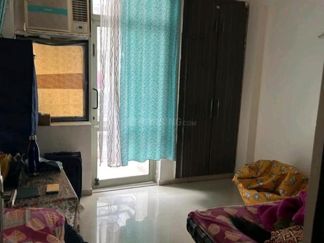 2 BHK Independent House in Sector 34 for rent Noida. The reference number is 20404894