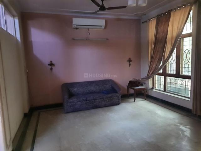2 BHK Independent House in Sector 39 for resale Noida. The reference number is 19550559