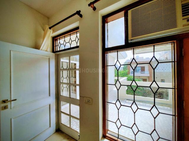 2 BHK Independent House in Sector 41 for rent Gurgaon. The reference number is 11167765