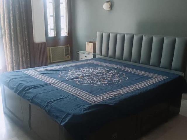 2 BHK Independent House in Sector 41 for rent Noida. The reference number is 16821743