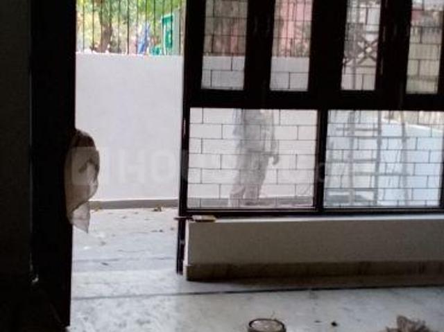 2 BHK Independent House in Sector 41 for rent Noida. The reference number is 5750186