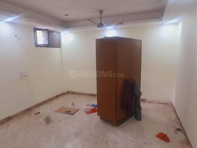 2 BHK Independent House in Sector 45 for rent Noida. The reference number is 19863209