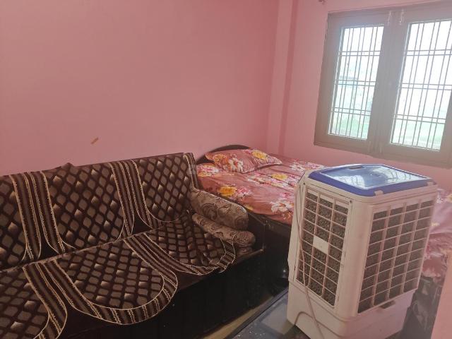 2 BHK Independent House in Sector 45 for rent Noida. The reference number is 20968615