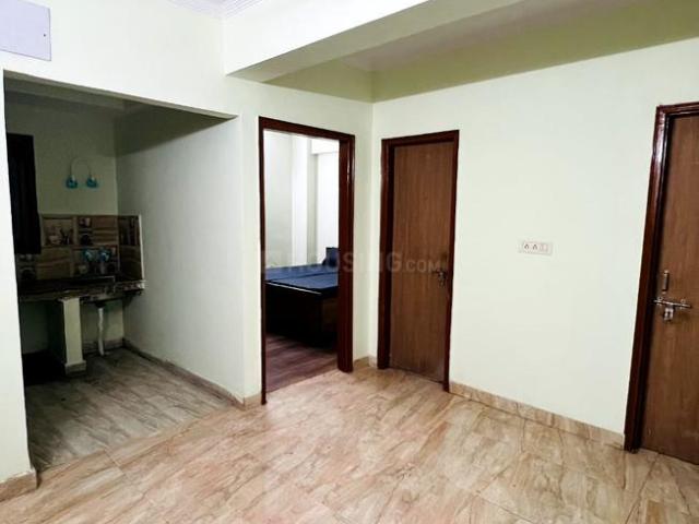 2 BHK Apartment in Sector 43 for rent Noida. The reference number is 20350034