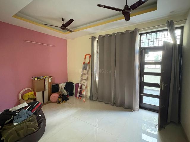 2 BHK Independent House in Sector 46 for rent Gurgaon. The reference number is 18138062