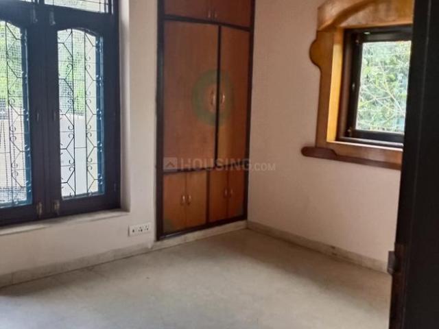 2 BHK Independent House in Sector 49 for rent Noida. The reference number is 4779478