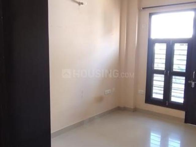 2 BHK Independent House in Sector 57 for rent Gurgaon. The reference number is 20802131