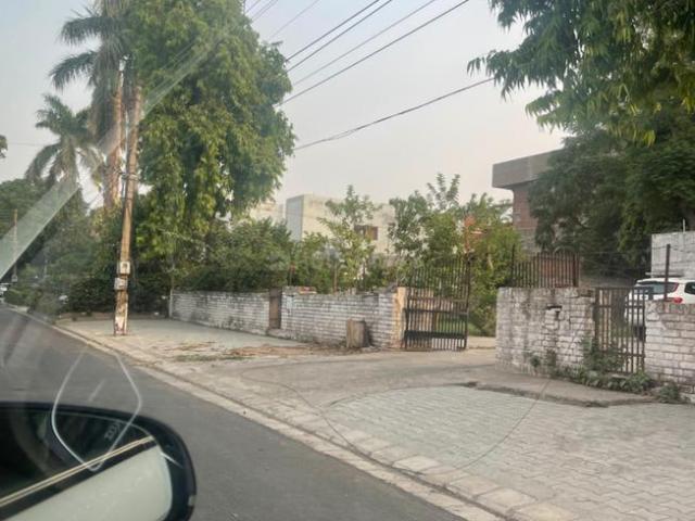 2 BHK Independent House in Sector 59 for resale Sahibzada Ajit Singh Nagar. The reference number is 17521262