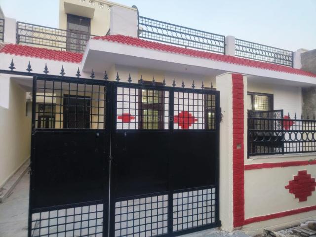 2 BHK Independent House in Sector Xu 1 for resale Greater Noida. The reference number is 19189789