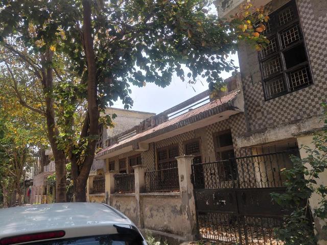 2 BHK Independent House in Sector Xu 2 for resale Greater Noida. The reference number is 20067586