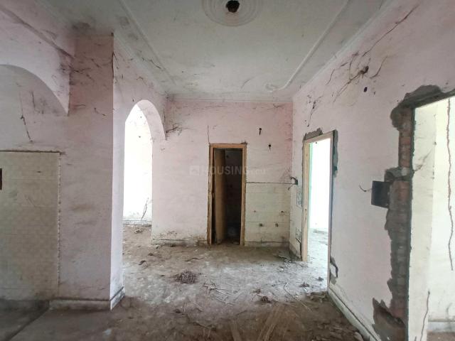 2 BHK Independent House in Sector Xu 2 for resale Greater Noida. The reference number is 20124444
