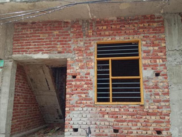 2 BHK Independent House in Sehatpur for resale Faridabad. The reference number is 20638078