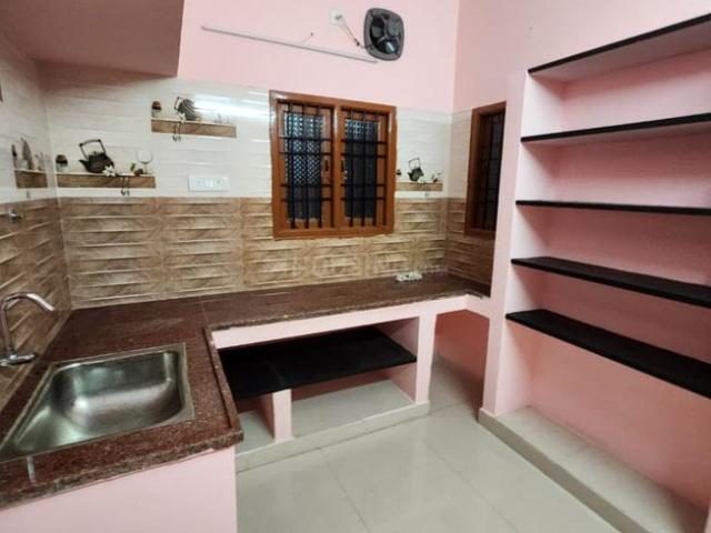 2 BHK Independent House in Sholinganallur for rent Chennai. The reference number is 20781175