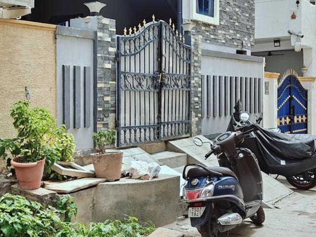 2 BHK Independent House in Shaikpet for resale Hyderabad. The reference number is 18211076