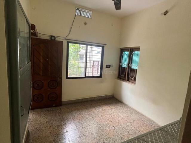 2 BHK Independent House in Sindhi Colony for rent Ujjain. The reference number is 20600112