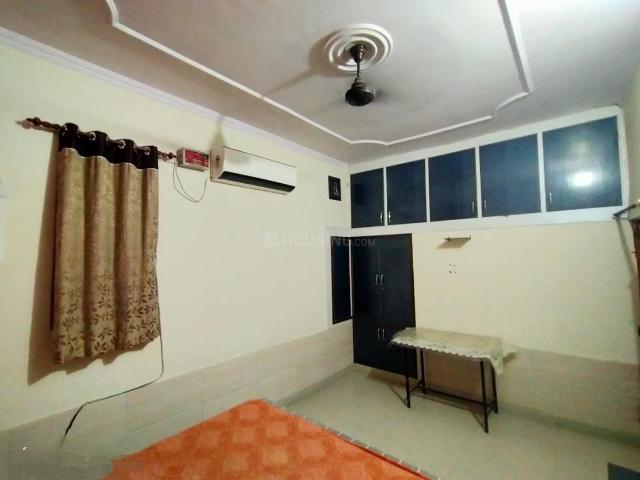 2 BHK Independent House in Sikandra for rent Agra. The reference number is 19065240