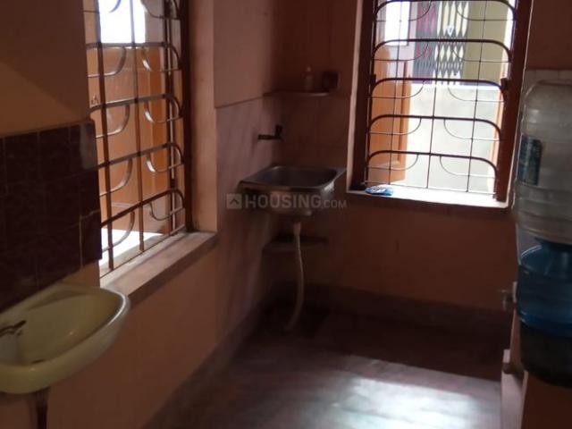 2 BHK Independent House in South Dum Dum for rent Kolkata. The reference number is 7820126