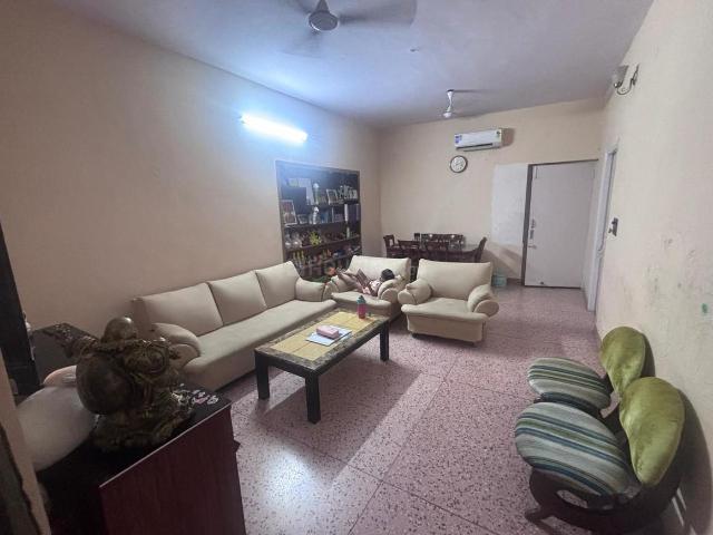 2 BHK Independent House in South Extension I for resale New Delhi. The reference number is 20778170