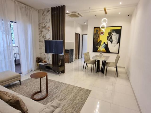 2 BHK Penthouse in Dhanori for resale Pune. The reference number is 20426485