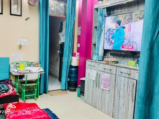 2 BHK Penthouse in Laxmi Nagar for resale New Delhi. The reference number is 16724122