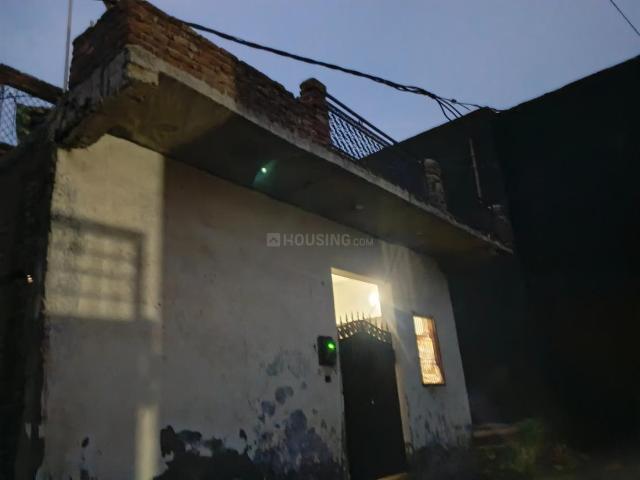 2 BHK Penthouse in Lal Kuan for resale Ghaziabad. The reference number is 20356807