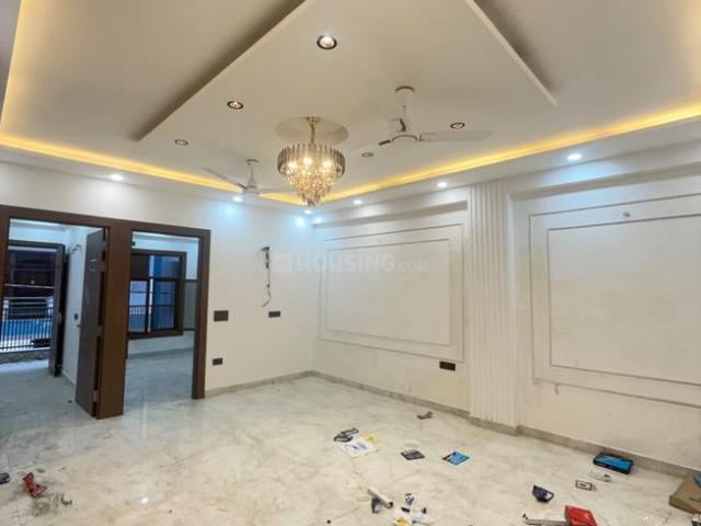 2 BHK Penthouse in Noida Extension for resale Greater Noida. The reference number is 20167935