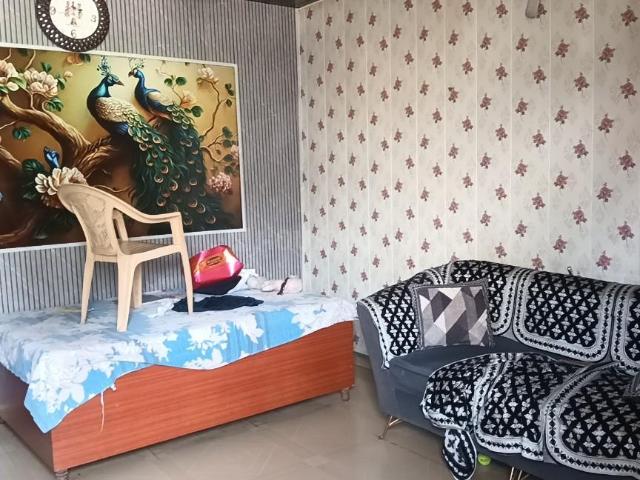 2 BHK Penthouse in Shalimar Bagh for resale New Delhi. The reference number is 20246301