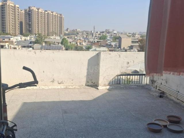 2 BHK Penthouse in Ranip for resale Ahmedabad. The reference number is 20132633