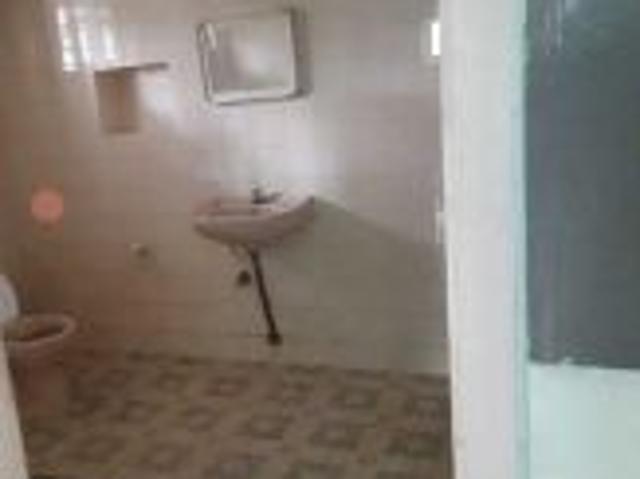 2 BHK rent Apartment in Kaloor Kadavanthara Road, Kochi