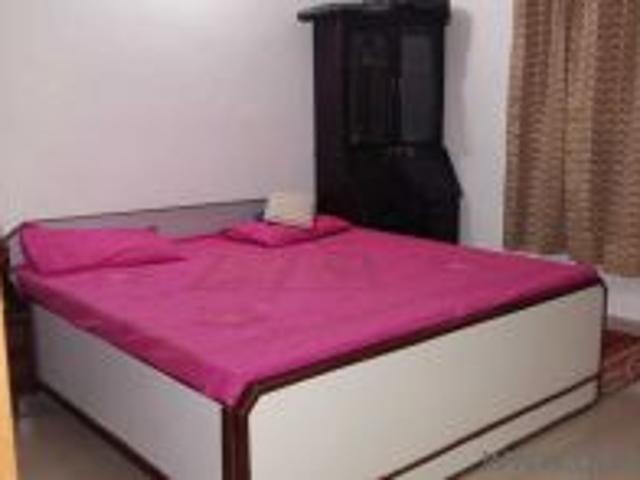 2 BHK rent Villa in Ashok Vihar, Gurgaon