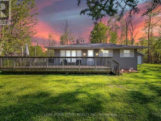2 Birch Street, South Bruce Peninsula, ON, N0H 2G0 house for sale | Listing ID X12157 | Royal LePage