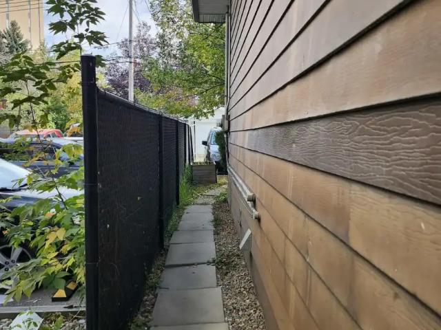 2 br unit close to 17ave SW