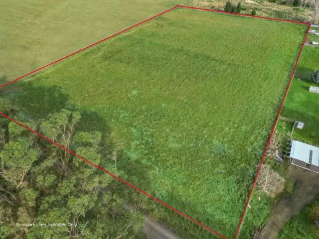 2 Brooklands Road, Gladstone, Carterton