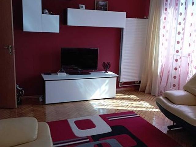 2 cam decomandat central