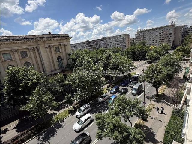 2 cam Radisson Victoriei Stirbei Voda