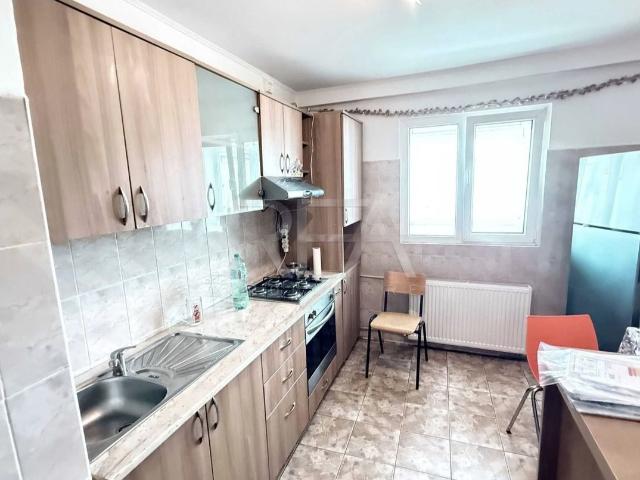2 camere, 8/ bloc 1979, anvelopat, 51 mp Gorjului