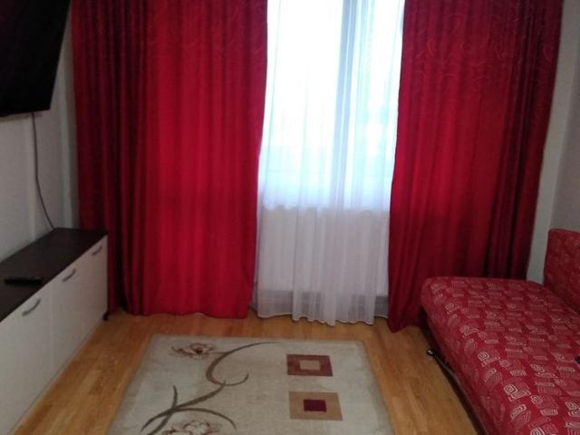 2 camere Tiglina 2 la M uri