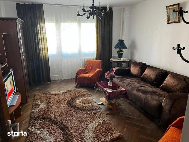 2 camere Titan Potcoava